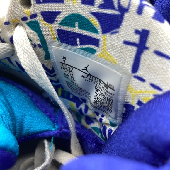 2019 Nike Air Jordan 8 Retro OG White Aqua CI1236-100 Sz 7 Women’s - Picture 12 of 12
